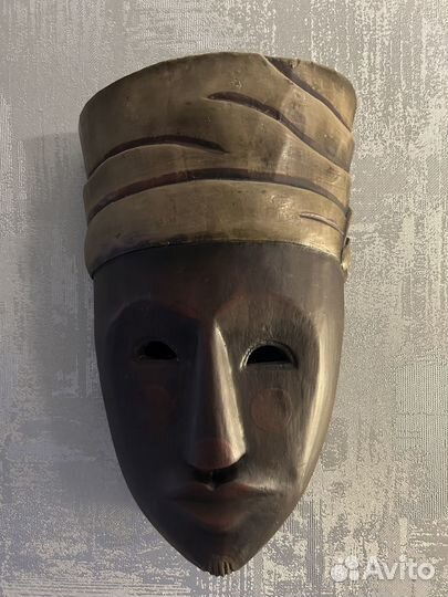 Маска Индонезия