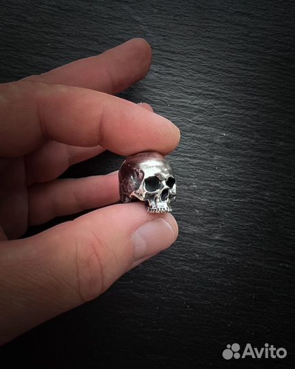 Бусина на темляк череп, темлячная бусина