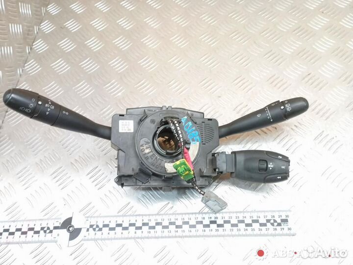 Переключатель подрулевой (стрекоза) Peugeot