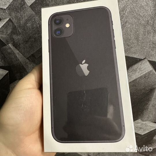 iPhone 11, 128 ГБ