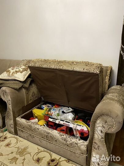 Угловой диван