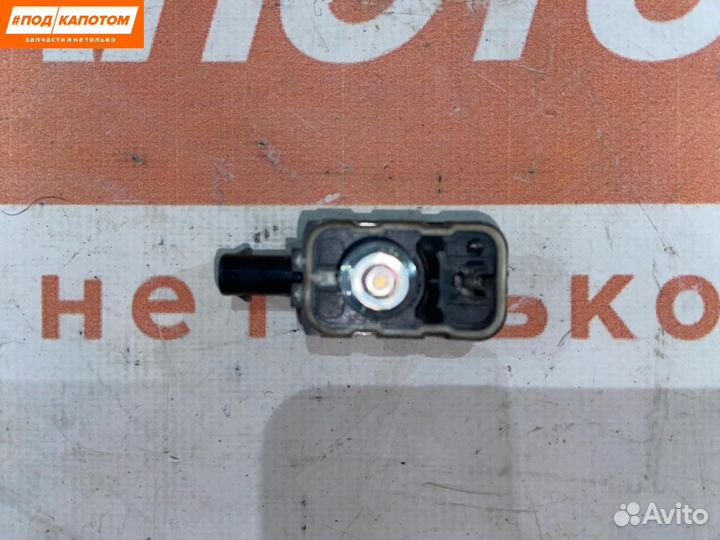 Датчик airbag Volkswagen Touareg 2 2012 7P0959354