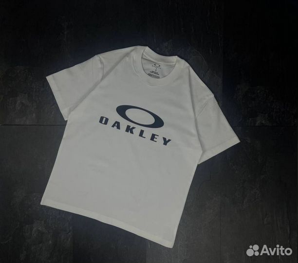 Хлопковая футболка oakley lux