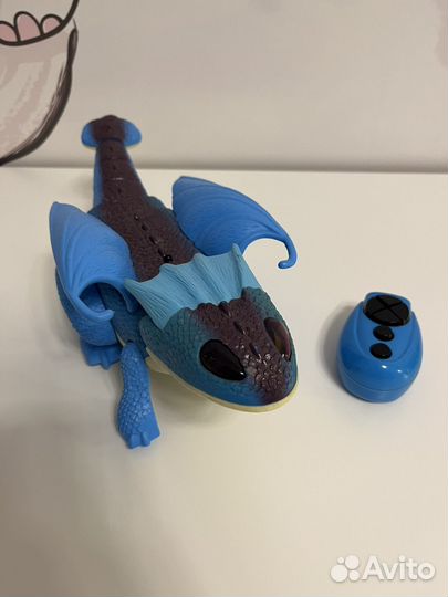 Дракон на пульте управления