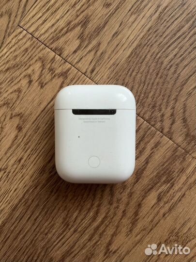 Кейс от airpods 2(оригинал)