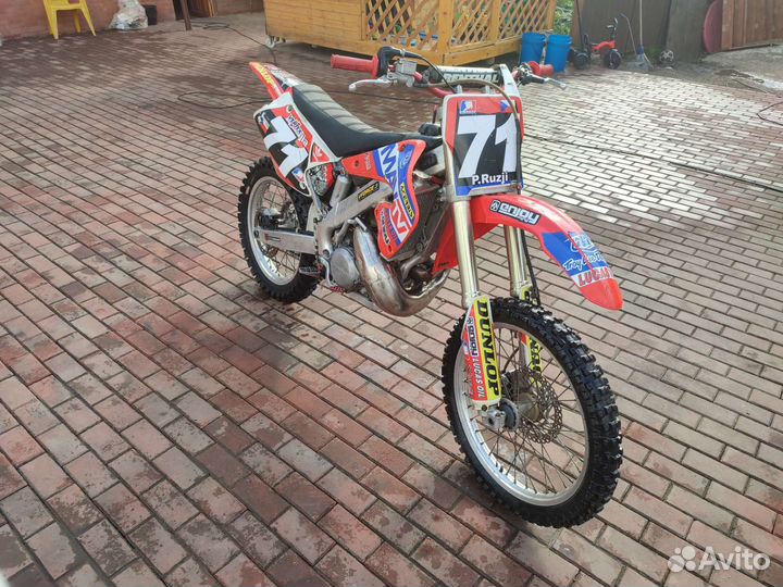 Кроссовый мотоцикл Honda CR250R