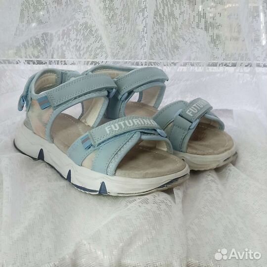 Сандали для девочки