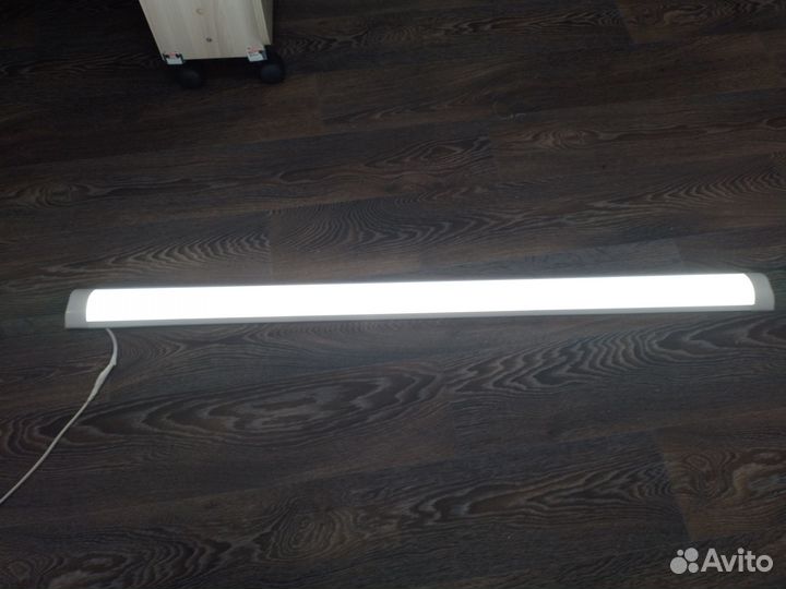 Светодиодный светильник линейный