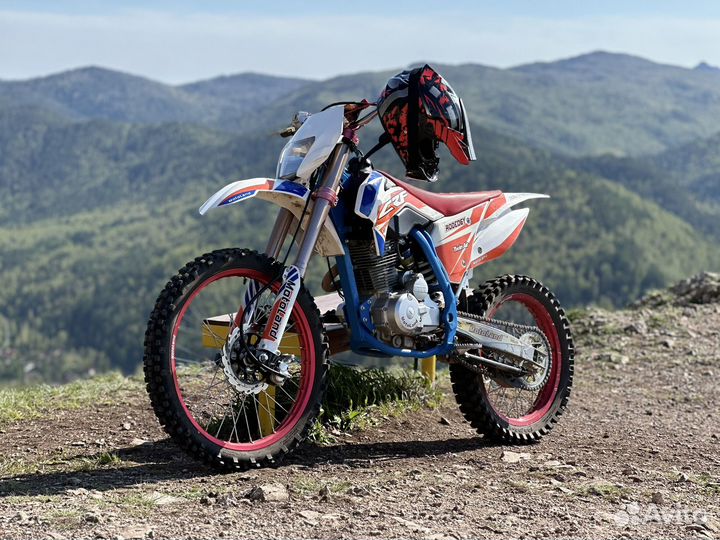 Мотоцикл Motoland CRF 250