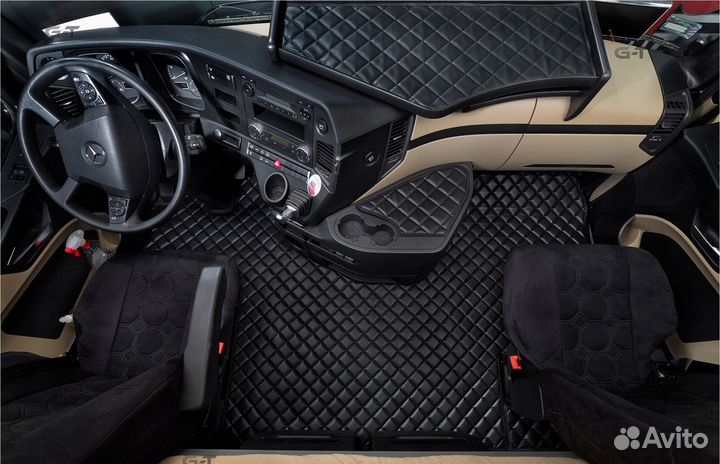 Автомобильные коврики из экокожи