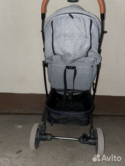 Прогулочная коляска babalo