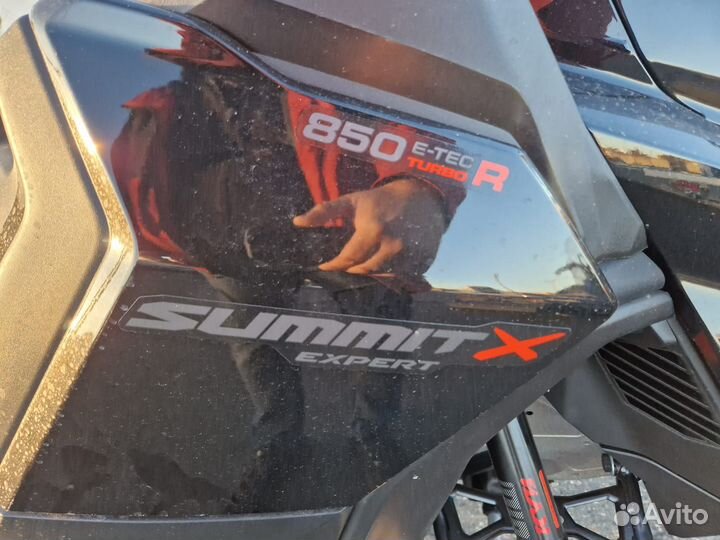 SKI-DOO summit X expert 850 E-TEC turbo R 154