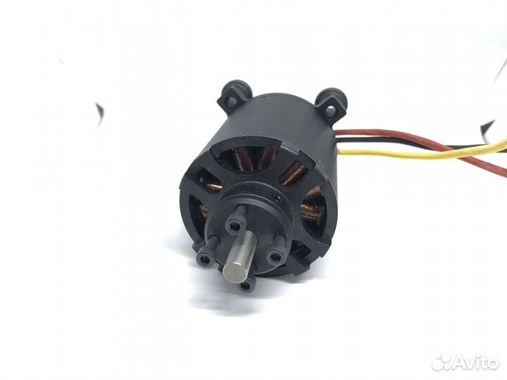 Мотор бесколлекторный mp80100 7000W 18S 100 kv