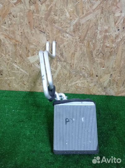 Радиатор печки volvo S80 XC60 XC70 S60 V60 V70