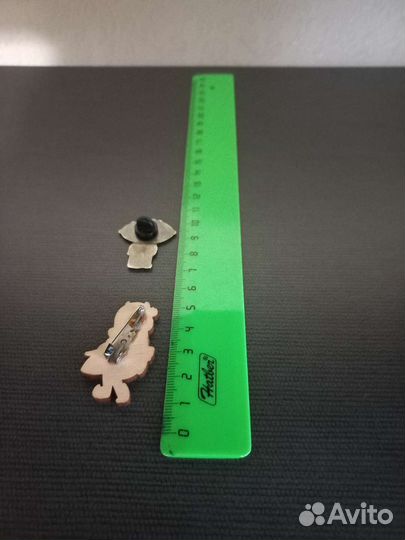 Значки с аниме