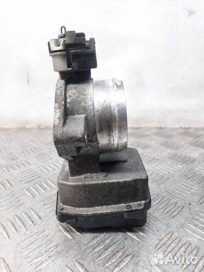 Дроссельная заслонка Peugeot 307 кабриолет 2.0 RFJ