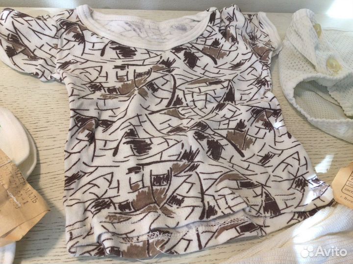 Пакетом.Футболки для новорождённого.Колготки р.19