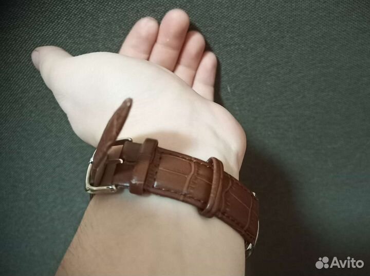 Кварцевые мужские часы crrju