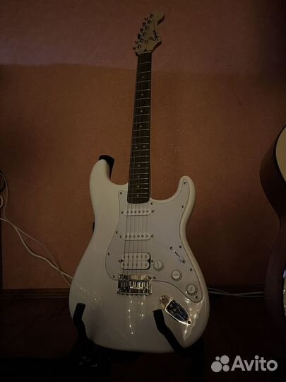 Электрогитара