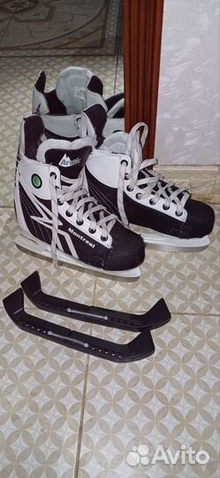 Коньки хоккейные Montreal детские 35