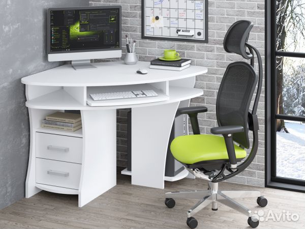 Компьютерный стол 