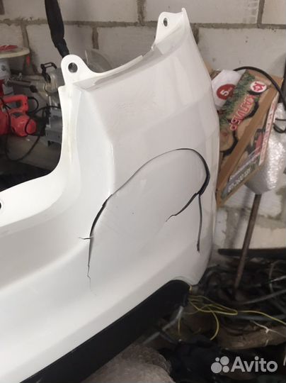 Задний бампер на Гранту седан