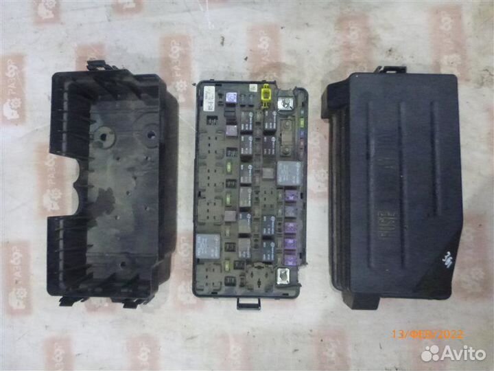 Блок предохранителей Ssangyong Kyron DJ G23D-005