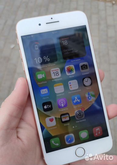 iPhone 8 Plus, 64 ГБ