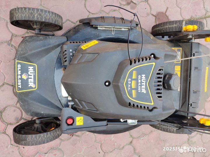 Газонокосилка бензиновая самоходная