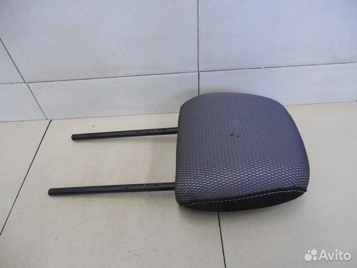 Подголовник Duster 2012