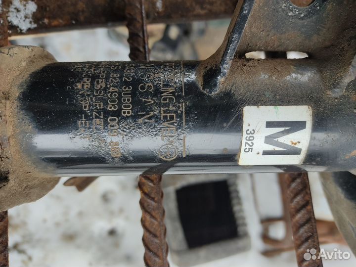 Амортизатор Nissan X-Trail