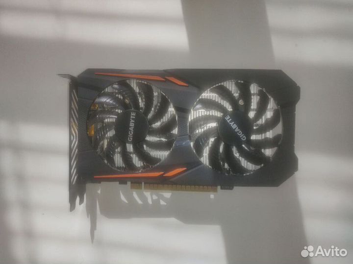 Видеокарта gigabyte GeForce GTX 1050 Ti 4Gb OC