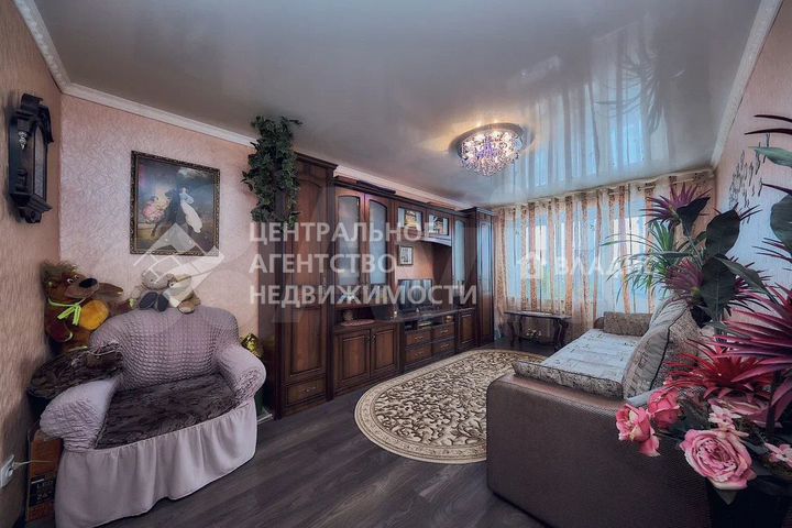 2-к. квартира, 60 м², 4/5 эт.