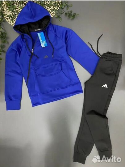 Спортивный костюм adidas на подростка