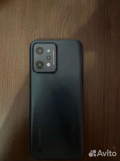 Телефон Realme c31