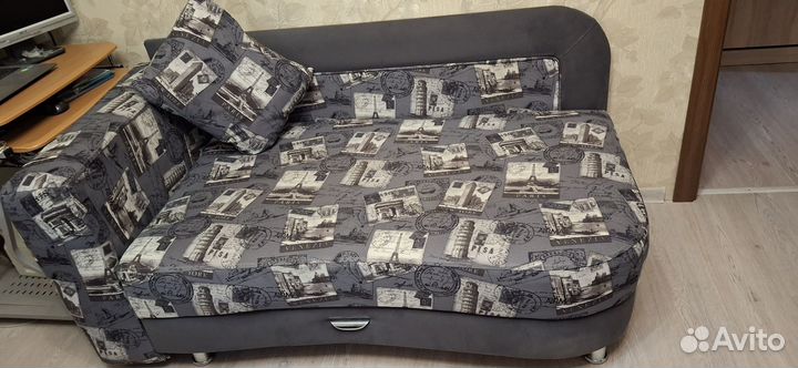 Продам малогабаритный диван