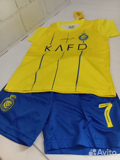 Форма футбольная