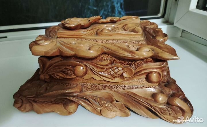 Шкатулка деревянная