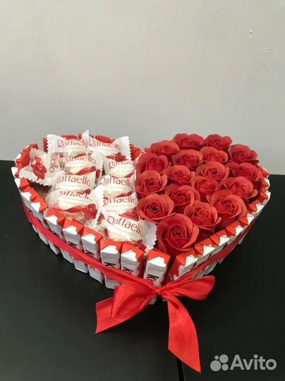 Торт из конфет. Сладкий подарок