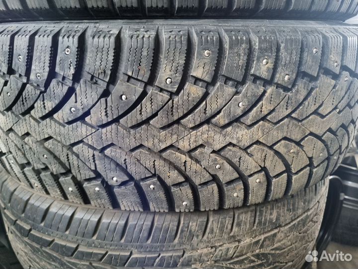 Formula Ice 215/55 R16 98T