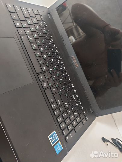 Ноутбук asus X551M