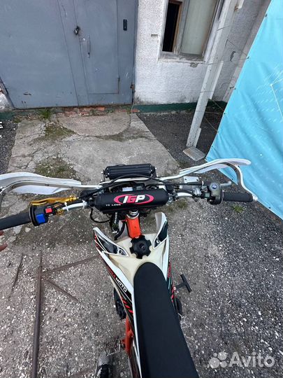 Regulmoto athlete 250