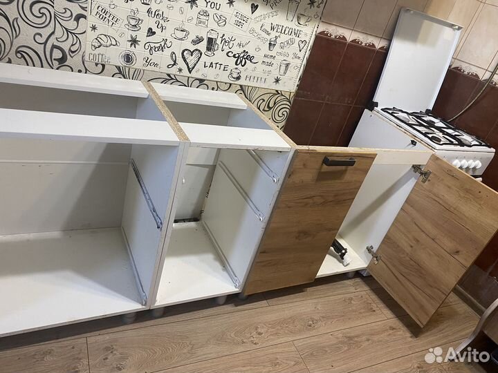 Кухонный гарнитур