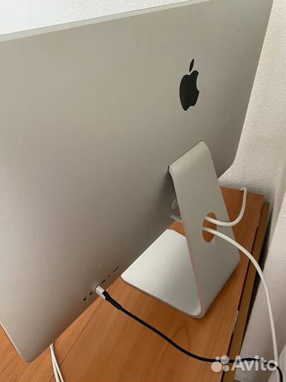 Apple thunderbolt display 27