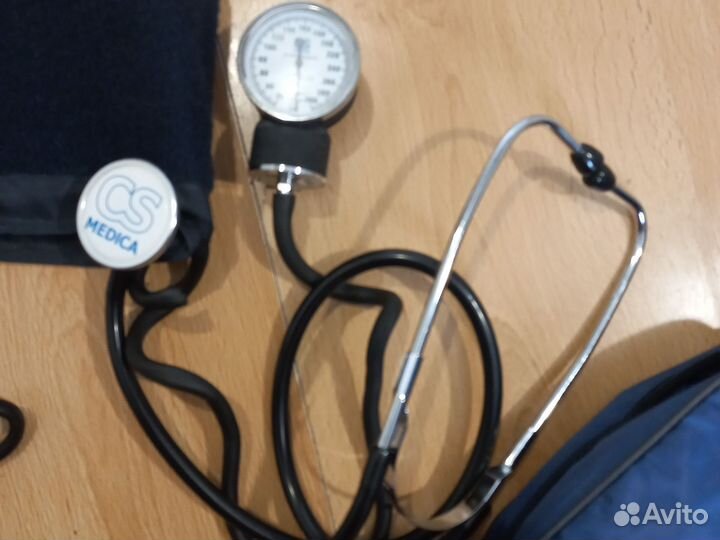 Механический тонометр CS-105. CS Medica