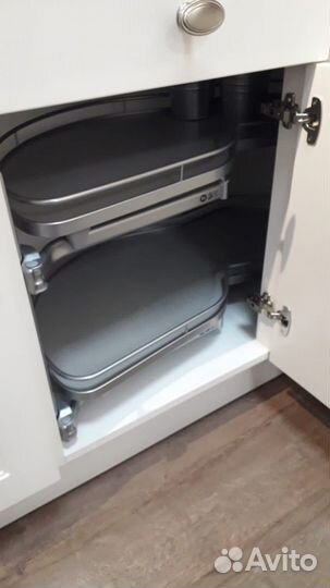 Выдвижной угловой механизм