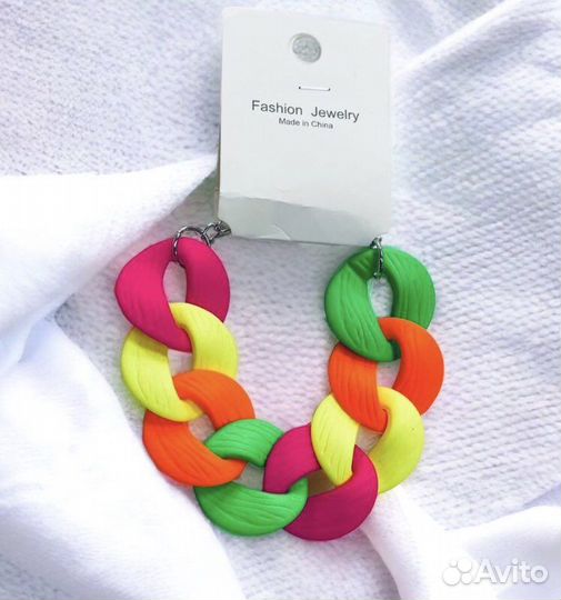 Аксессуары доя аечеринки в стиле 90