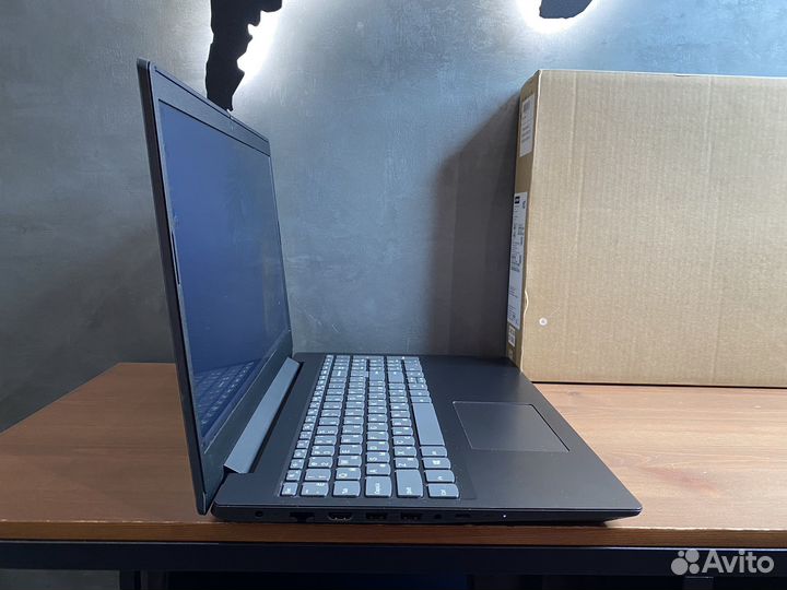 Lenovo ideapad 15,6