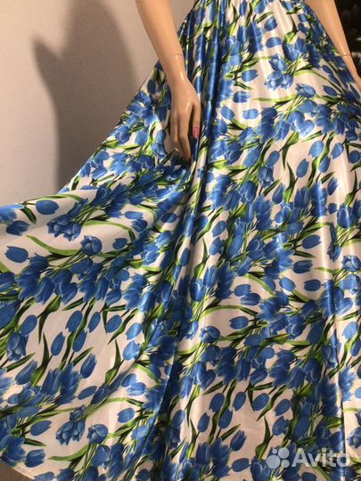 Платье атласное вечернее/выпускное 44-46 р