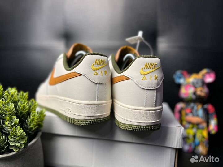 Кроссовки Nike Air Force 1 07 low